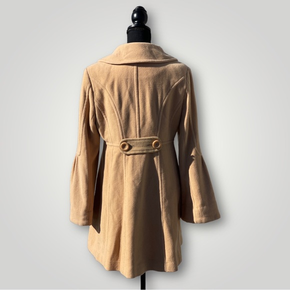 Jessica Simpson Beige Overcoat - Picture 3 of 7
